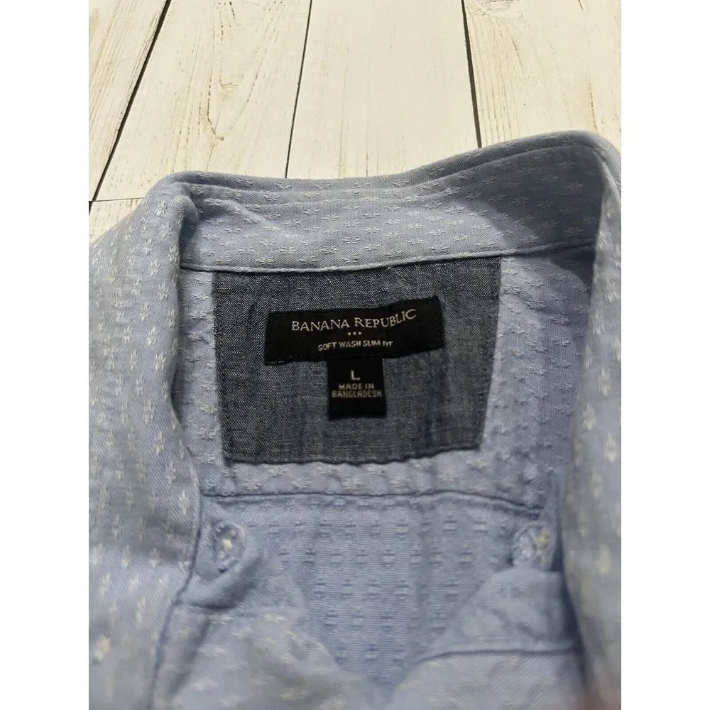 Banana Republic Light Blue Wht Design Button‎ Down Shirt Size L Long Sleeve